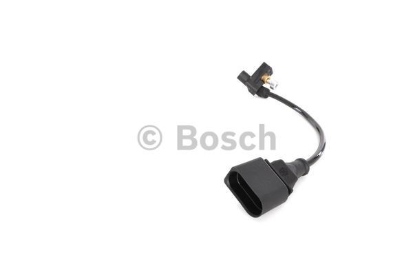 Sensor, crankshaft pulse BOSCH 0261210207