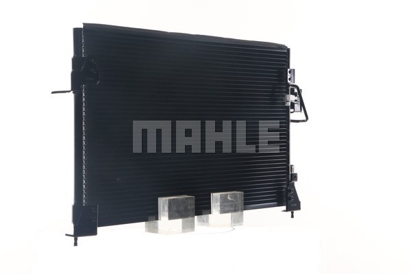 Condenser, air conditioning MAHLE AC676000S 9
