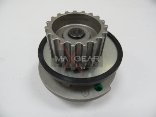Water Pump, engine cooling MAXGEAR 470004 2