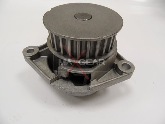 Water Pump, engine cooling MAXGEAR 470045 2