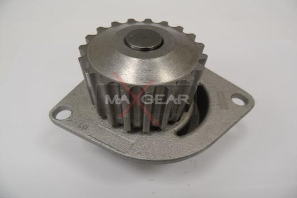 Water Pump, engine cooling MAXGEAR 470151