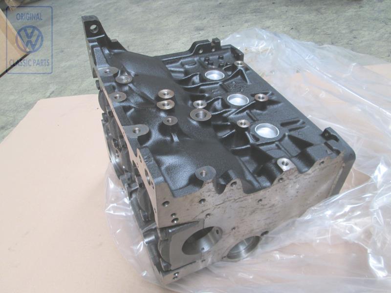 Cylinder block with pistons AUDI / VOLKSWAGEN 028103101AB 2