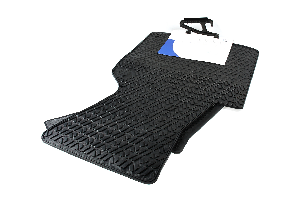 1 set foot mats (rubber) AUDI / VOLKSWAGEN 701061501A041