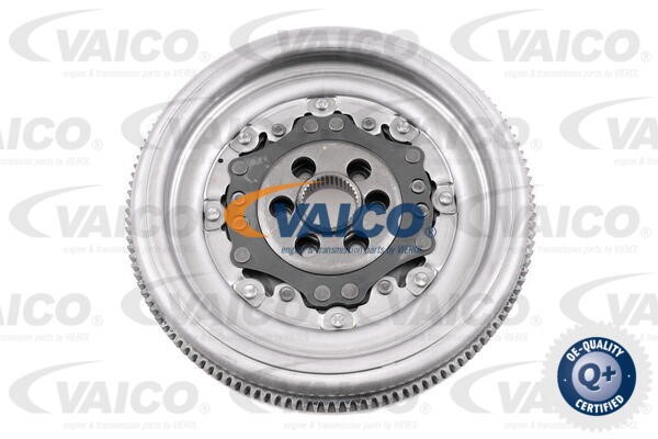 Flywheel VAICO V10-6716