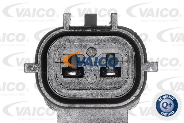 Control Valve, camshaft adjustment VAICO V25-0982 2