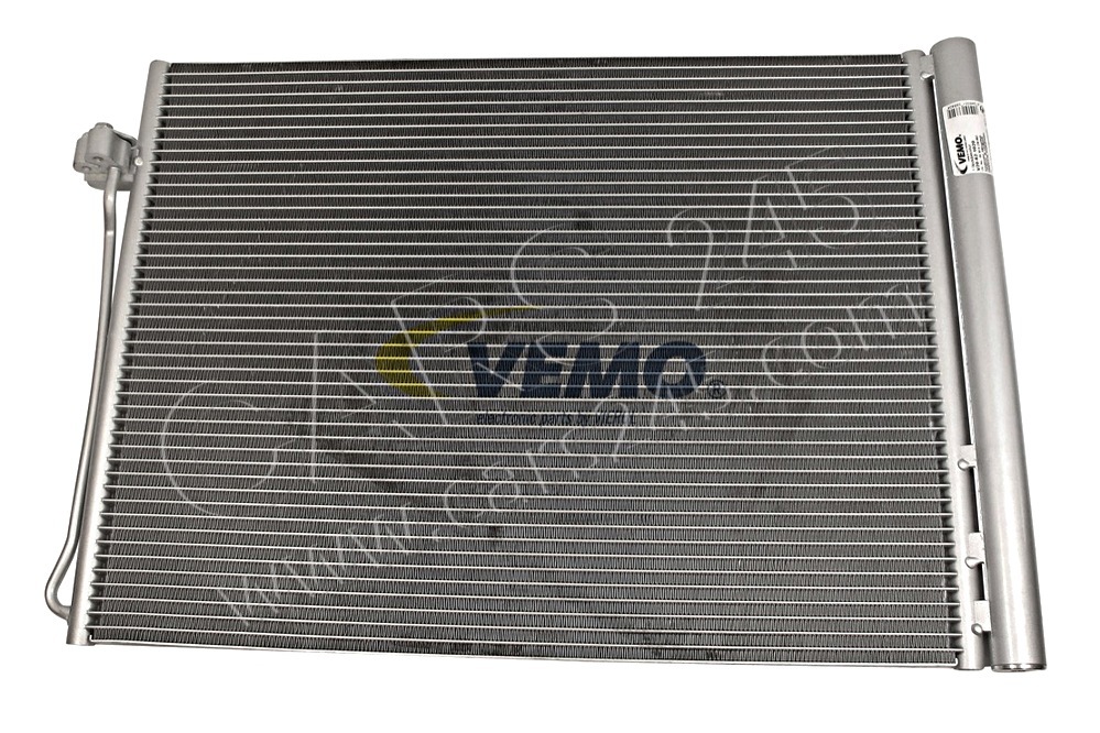 Condenser, air conditioning VEMO V20-62-1020