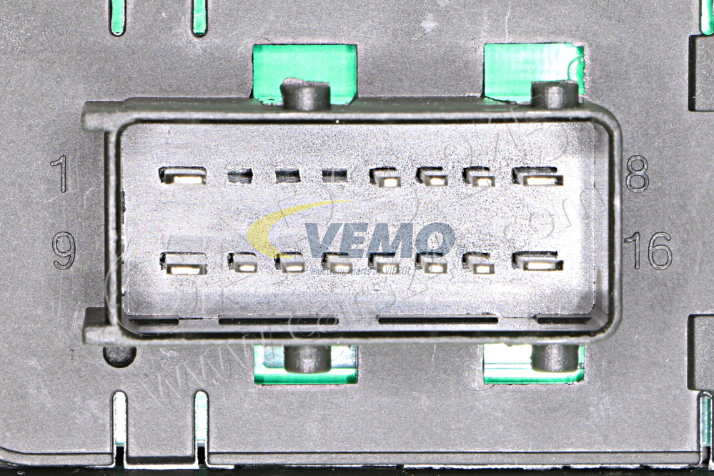 Switch, window regulator VEMO V42-73-0020 2