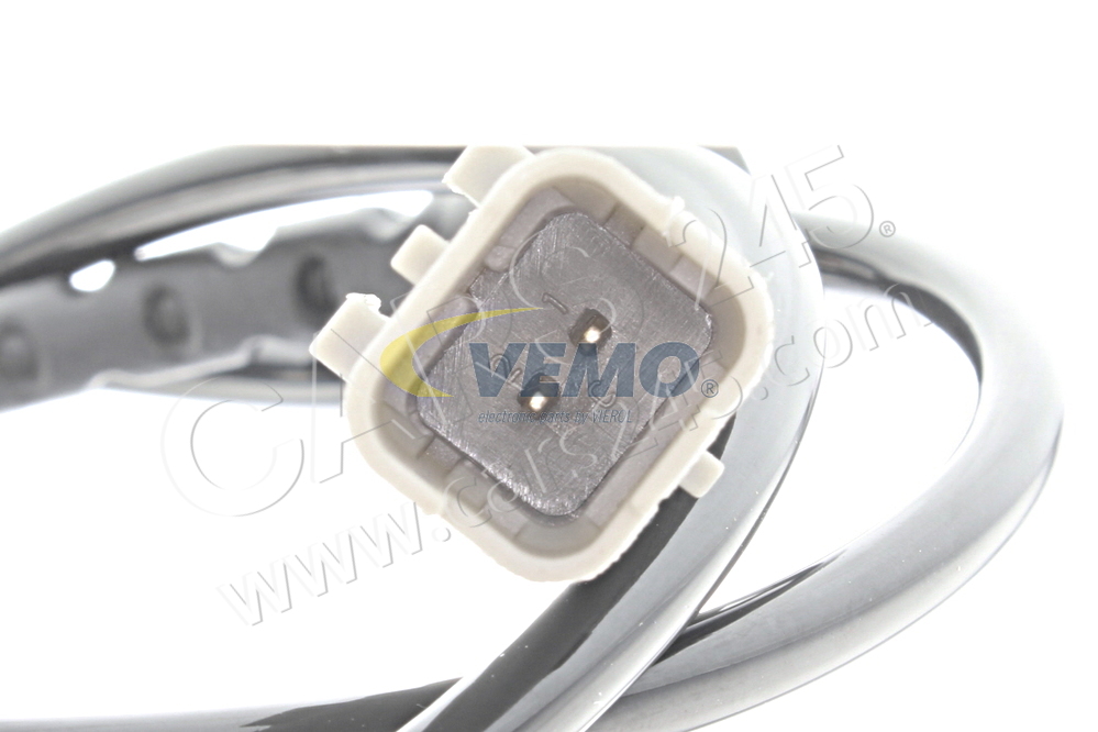 Sensor, wheel speed VEMO V22-72-0124 2
