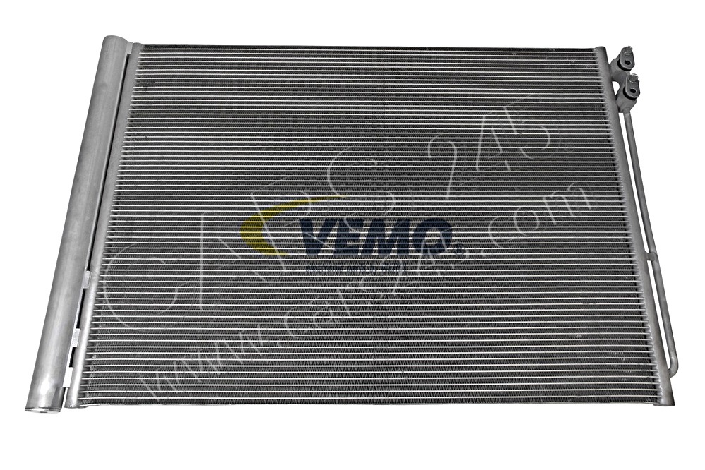 Condenser, air conditioning VEMO V20-62-1027