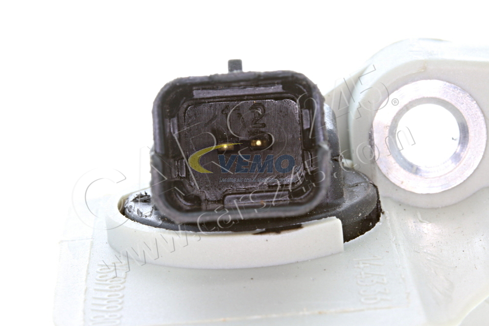 Sensor, crankshaft pulse VEMO V22-72-0016 2