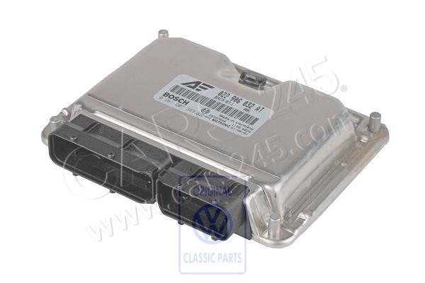Control unit for petrol engine Volkswagen Classic 022906032AT