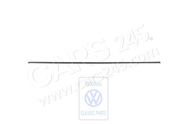 Satin black/chrom Volkswagen Classic 161853515AMV7
