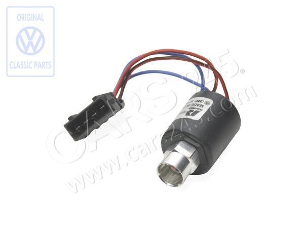 High-pressure, low-pressure and blower switches Volkswagen Classic 357959139C